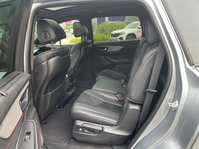 used 2022 Acura MDX car, priced at $36,749