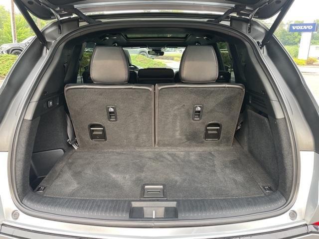 used 2022 Acura MDX car, priced at $36,749