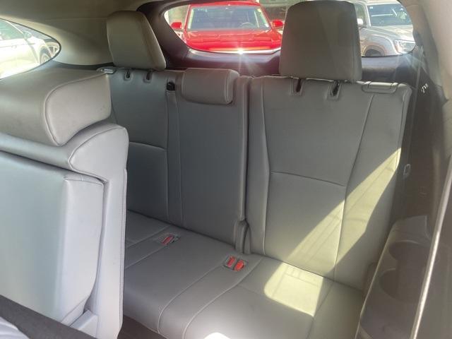 used 2022 Toyota Highlander car, priced at $36,359