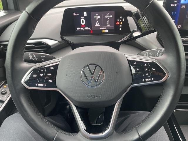 used 2022 Volkswagen ID.4 car, priced at $24,281