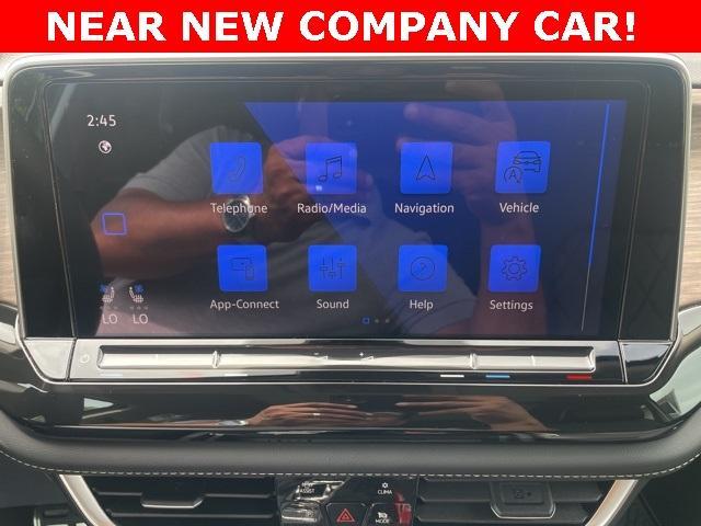 used 2025 Volkswagen Atlas car, priced at $53,899