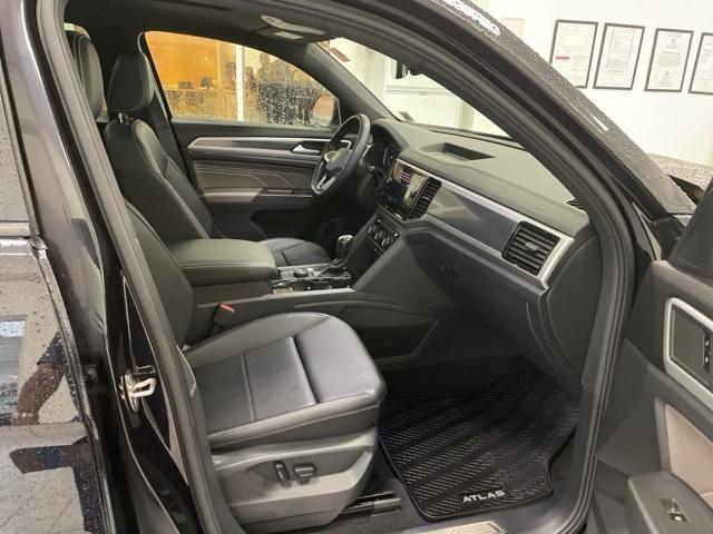 used 2023 Volkswagen Atlas Cross Sport car, priced at $33,995