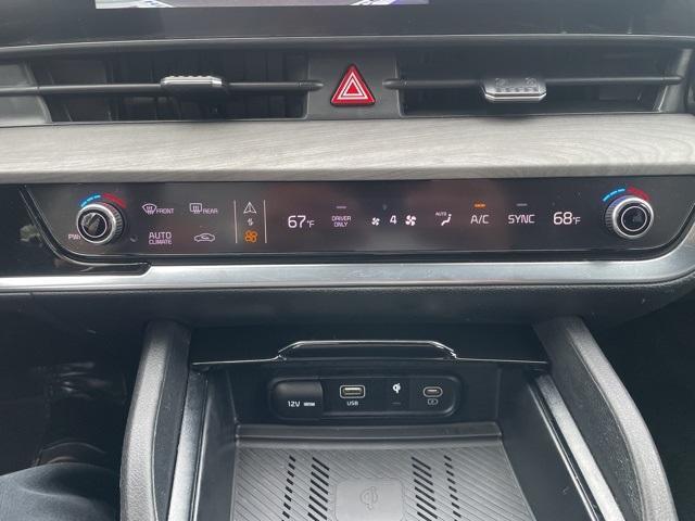 used 2023 Kia Sportage Plug-In Hybrid car, priced at $27,994