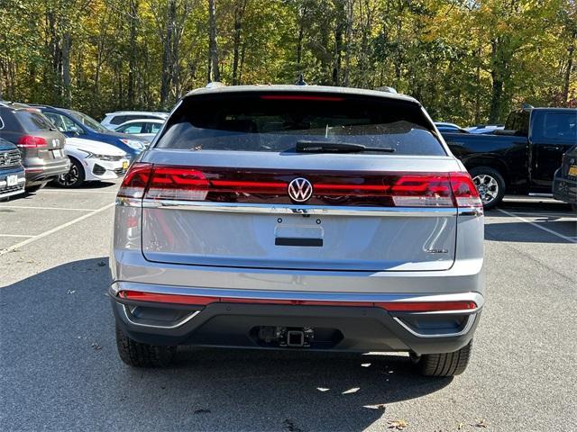 new 2026 Volkswagen Atlas Cross Sport car, priced at $48,966