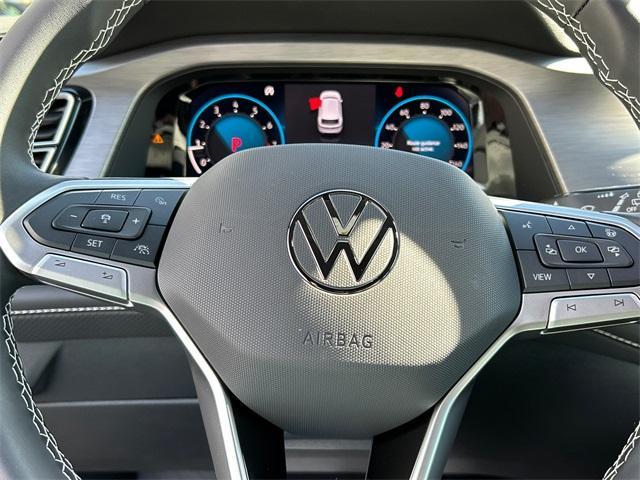 new 2026 Volkswagen Atlas Cross Sport car, priced at $48,966