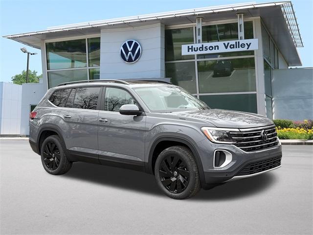 new 2026 Volkswagen Atlas car, priced at $51,081