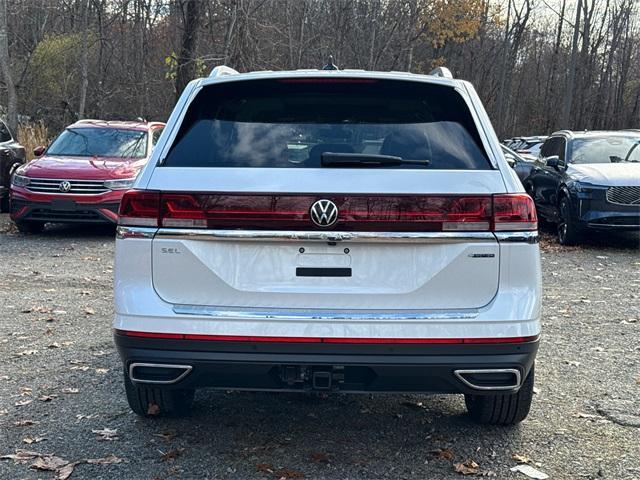 new 2026 Volkswagen Atlas car, priced at $53,078
