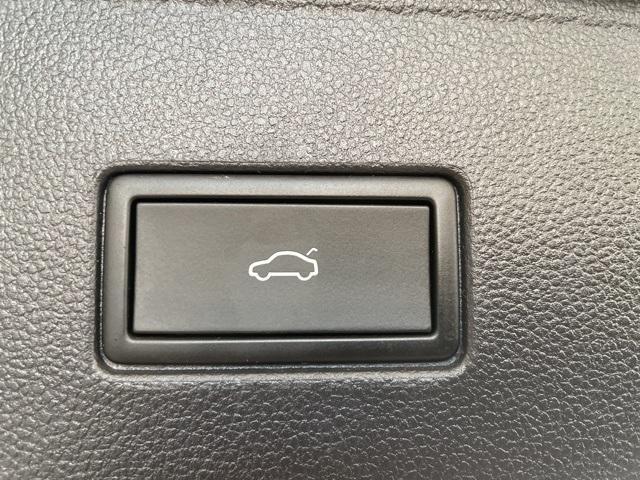 used 2023 Volkswagen Atlas car, priced at $33,299
