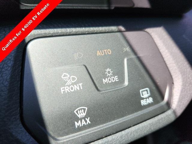 used 2021 Volkswagen ID.4 car, priced at $23,468