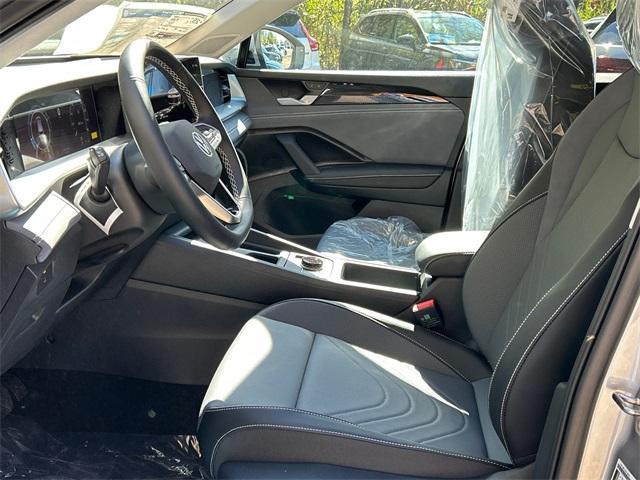 new 2025 Volkswagen Tiguan car, priced at $36,782