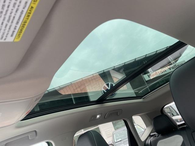 used 2025 Volkswagen Taos car, priced at $31,086