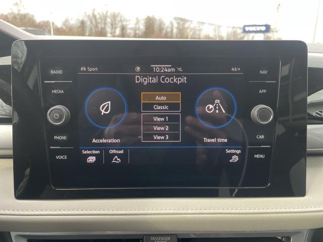 used 2025 Volkswagen Taos car, priced at $31,086