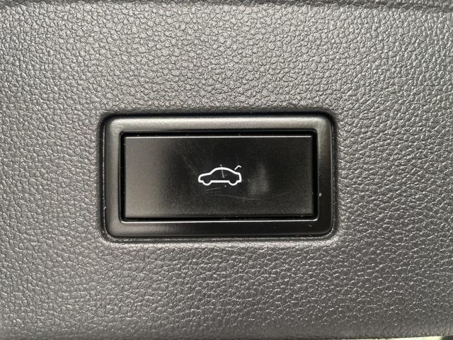 used 2018 Volkswagen Atlas car, priced at $11,994