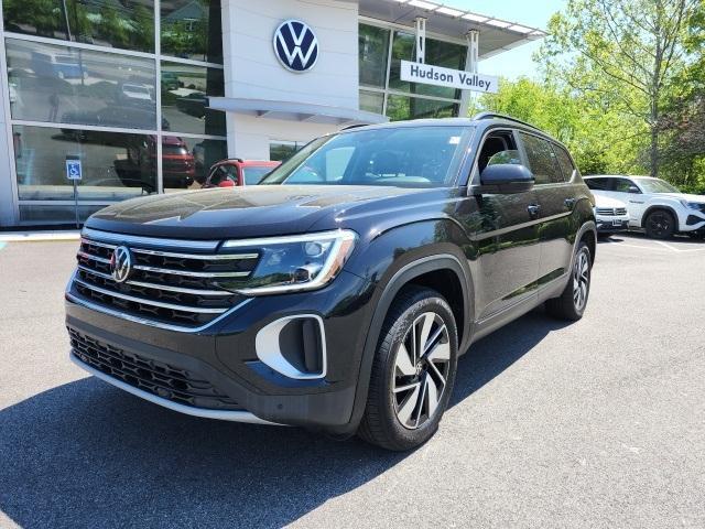 used 2024 Volkswagen Atlas car, priced at $37,449