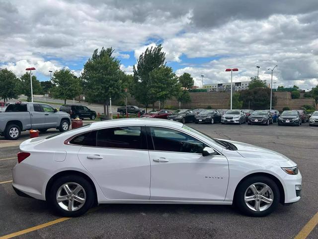 used 2021 Chevrolet Malibu car, priced at $15,995