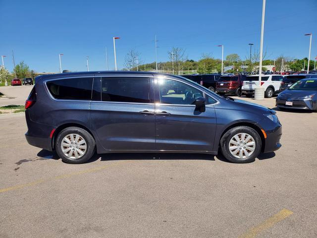 used 2019 Chrysler Pacifica car, priced at $14,995