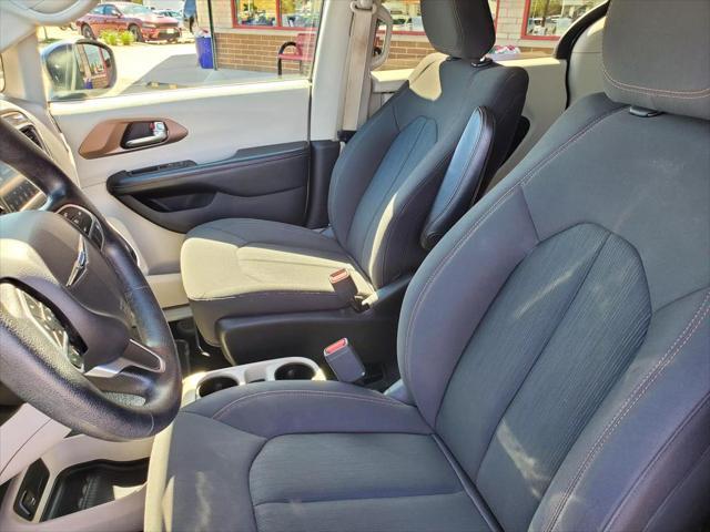 used 2019 Chrysler Pacifica car, priced at $13,995