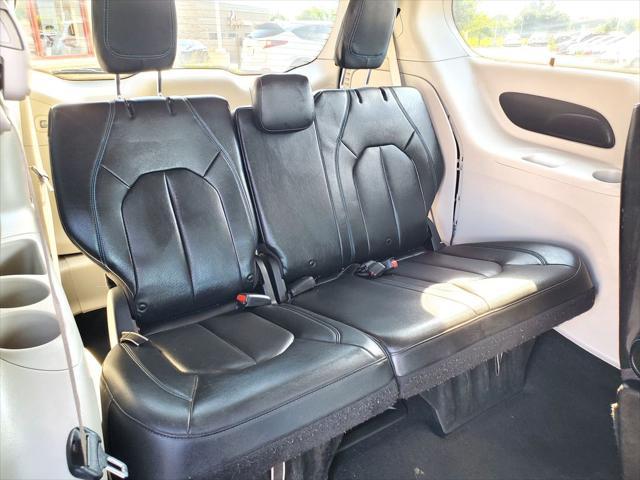 used 2021 Chrysler Pacifica car, priced at $18,995
