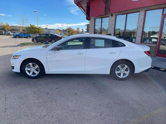 used 2019 Chevrolet Malibu car, priced at $15,995