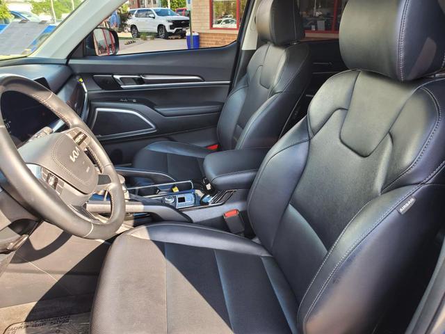 used 2023 Kia Telluride car, priced at $32,995