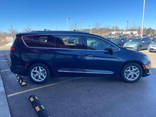 used 2017 Chrysler Pacifica car, priced at $10,995