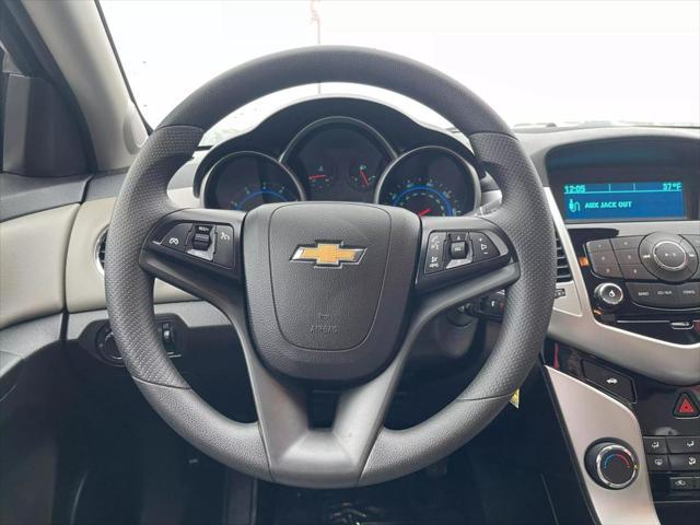 used 2015 Chevrolet Cruze car, priced at $7,995