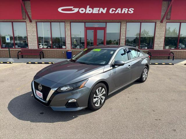 used 2022 Nissan Altima car, priced at $13,995
