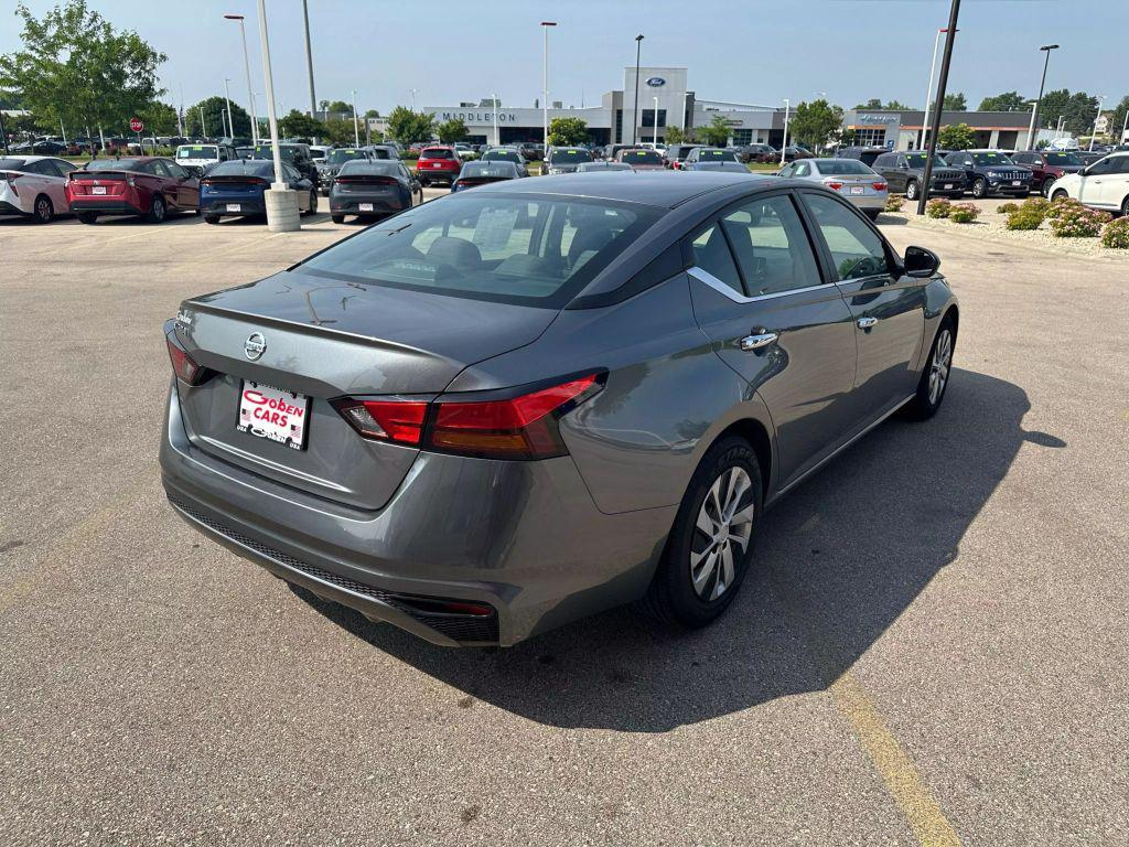 used 2022 Nissan Altima car, priced at $13,995