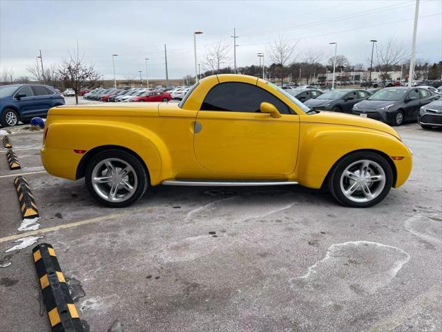 used 2004 Chevrolet SSR car, priced at $21,995