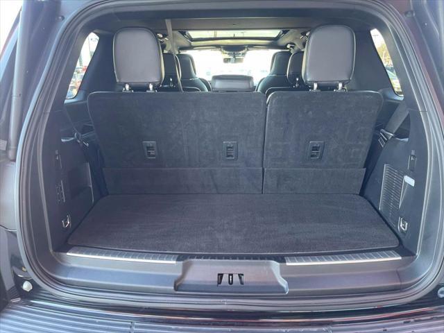 used 2020 Lincoln Navigator car, priced at $34,995