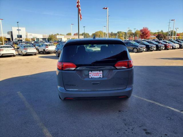 used 2020 Chrysler Pacifica car, priced at $19,995