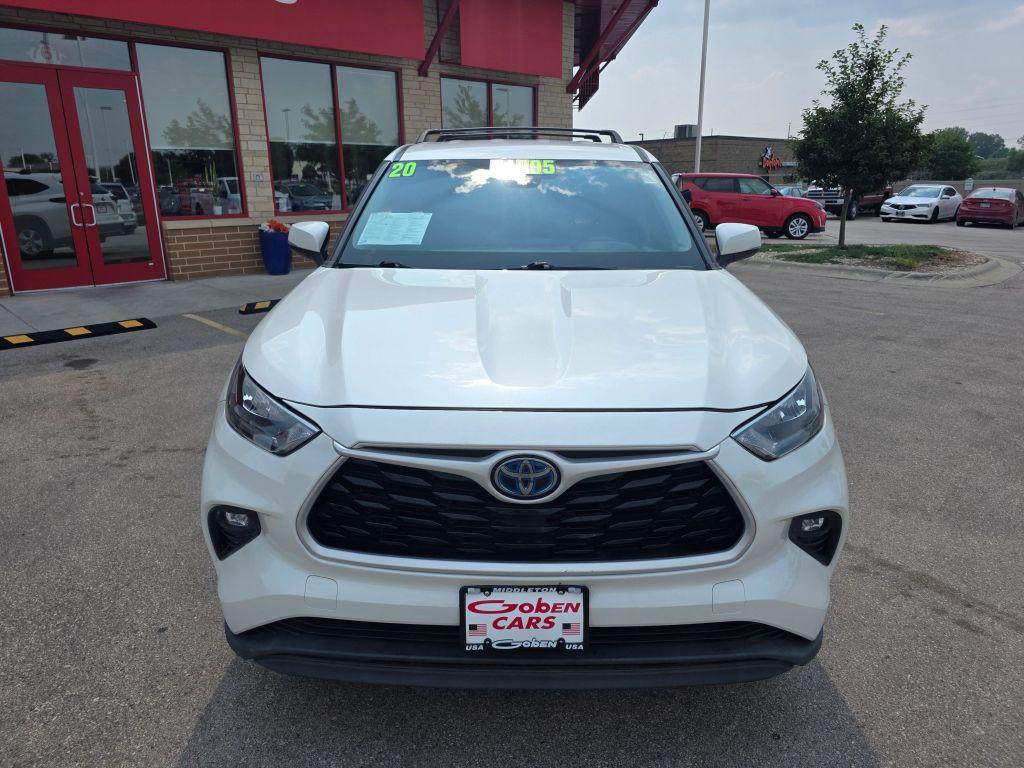 used 2020 Toyota Highlander Hybrid car, priced at $24,995