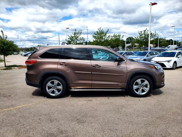 used 2017 Toyota Highlander Hybrid car, priced at $26,995