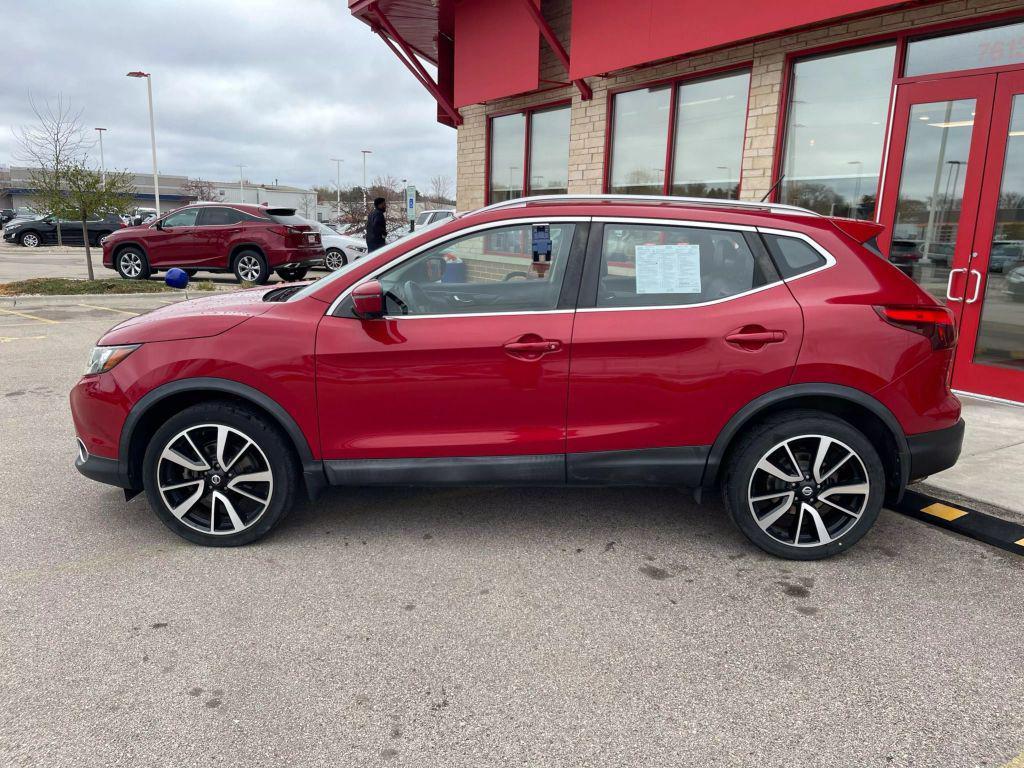 used 2017 Nissan Rogue Sport car, priced at $13,995
