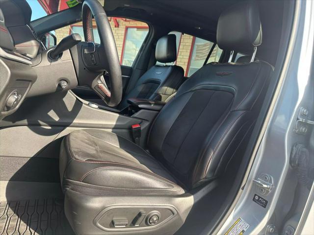 used 2022 Jeep Grand Cherokee car, priced at $35,995