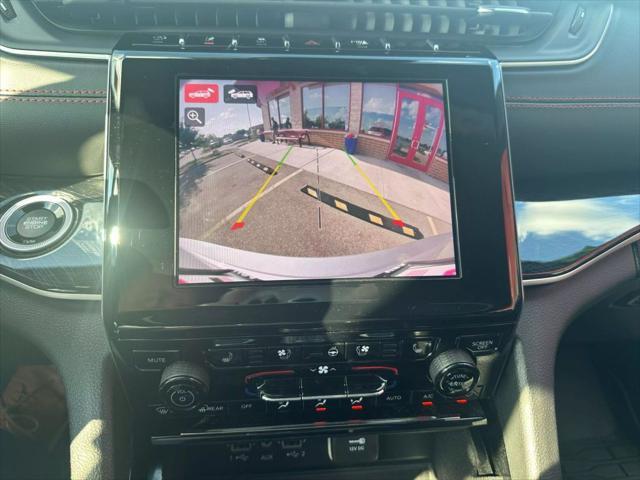 used 2022 Jeep Grand Cherokee car, priced at $35,995