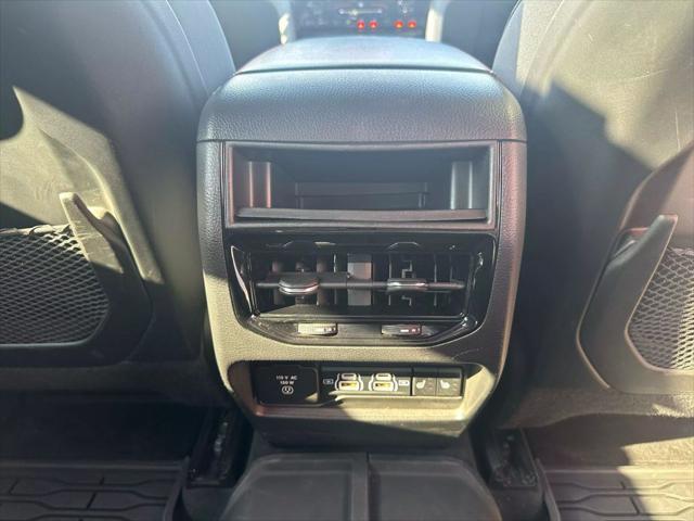 used 2022 Jeep Grand Cherokee car, priced at $35,995