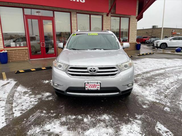 used 2013 Toyota Highlander car, priced at $12,995