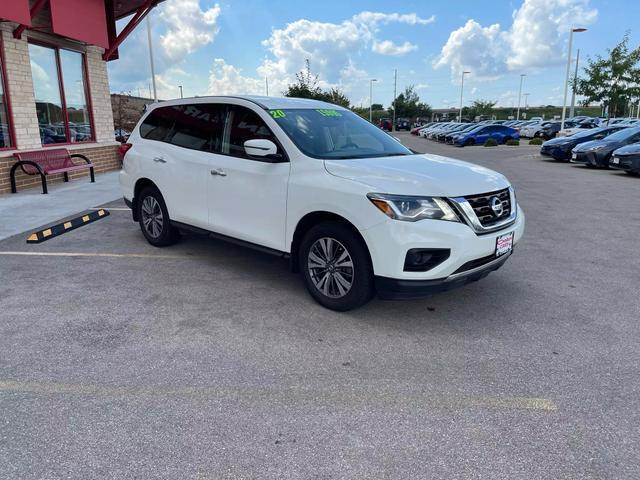 used 2020 Nissan Pathfinder car, priced at $15,995