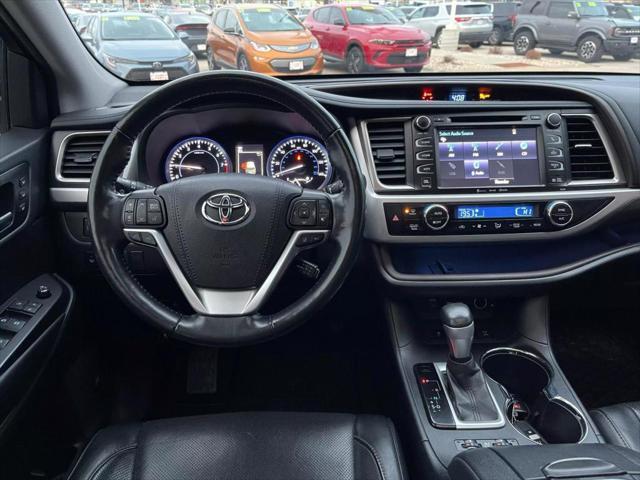 used 2019 Toyota Highlander car, priced at $25,995