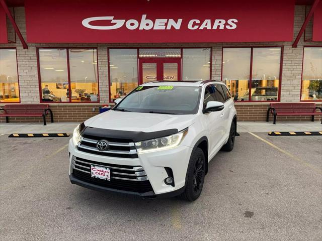 used 2019 Toyota Highlander car, priced at $25,995