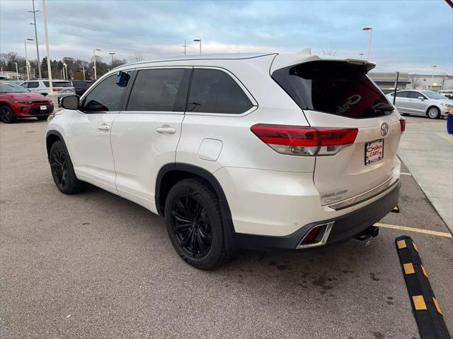 used 2019 Toyota Highlander car, priced at $25,995