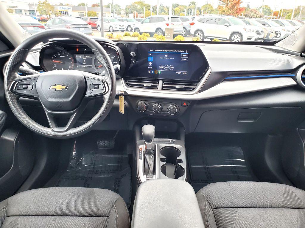 used 2024 Chevrolet Trax car, priced at $19,995
