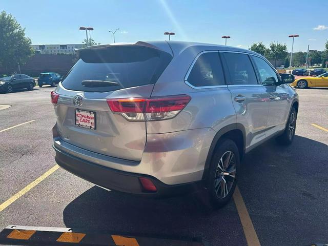 used 2019 Toyota Highlander car, priced at $21,995