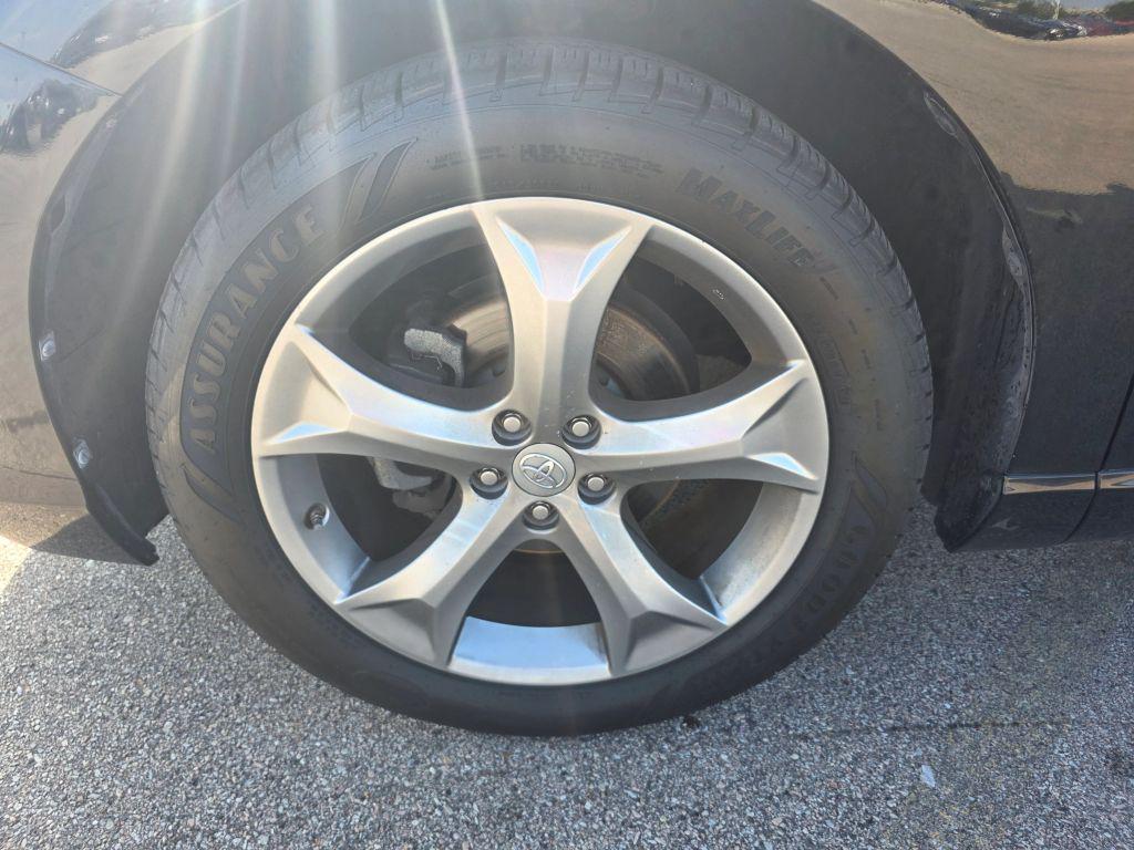 used 2013 Toyota Venza car, priced at $15,995