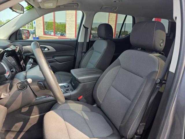 used 2021 Chevrolet Traverse car, priced at $16,995