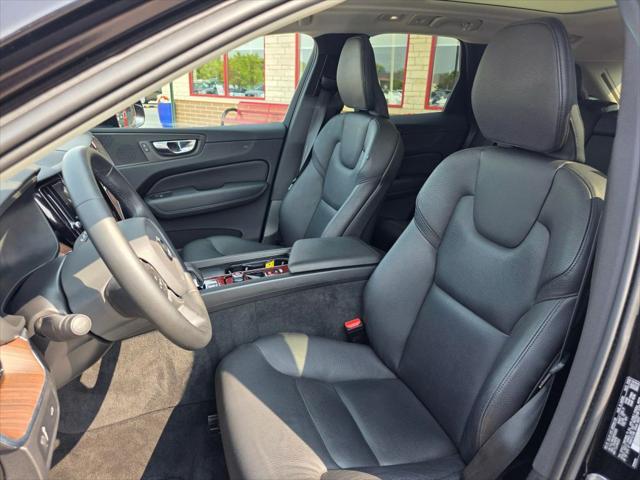 used 2022 Volvo XC60 car, priced at $25,995
