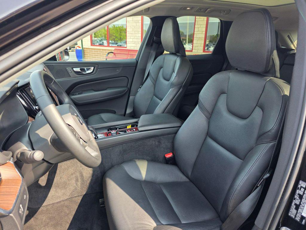 used 2022 Volvo XC60 car, priced at $25,995