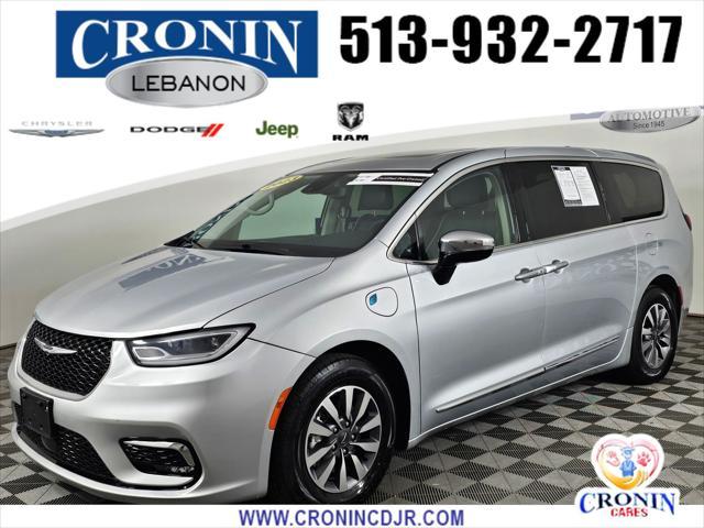used 2023 Chrysler Pacifica Hybrid car, priced at $27,495