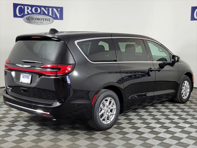 new 2025 Chrysler Pacifica car, priced at $42,495